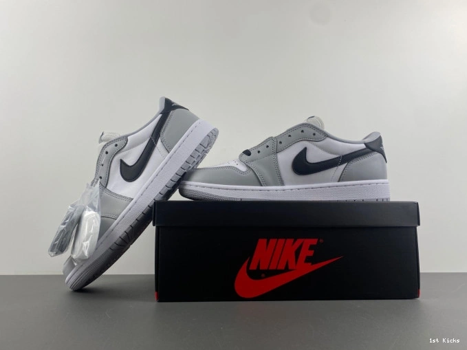 1st Kicks Barons CZ0790-110 OG Low 1 Air Jordan 0723